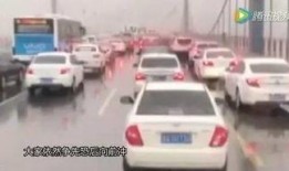 出警爆料行凶视频,行凶视频曝光，警方全力追捕凶手